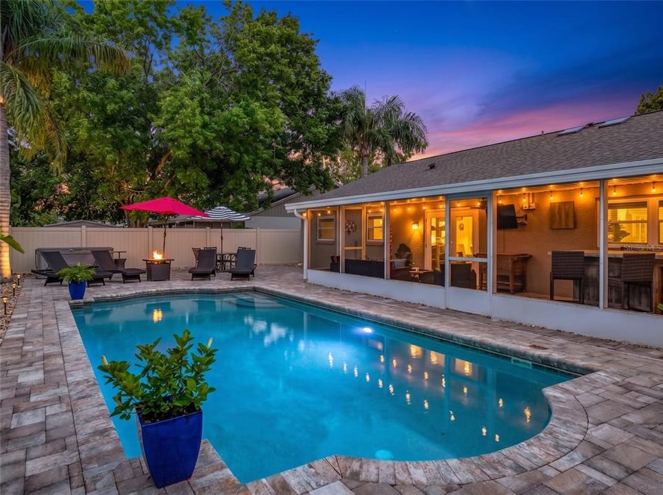 For Sale: $435,000 (4 beds, 2 baths, 1495 Square Feet)