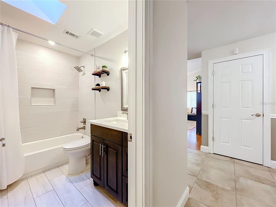For Sale: $435,000 (4 beds, 2 baths, 1495 Square Feet)