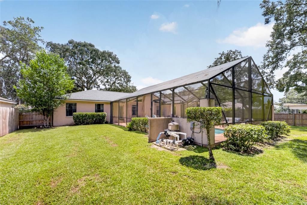 For Sale: $399,000 (3 beds, 2 baths, 1869 Square Feet)