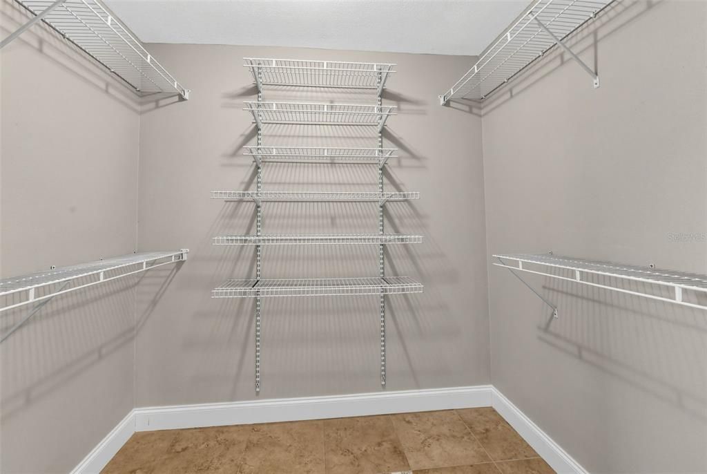 На продажу: $497,500 (3 спален, 2 ванн, 1601 Квадратных фут)