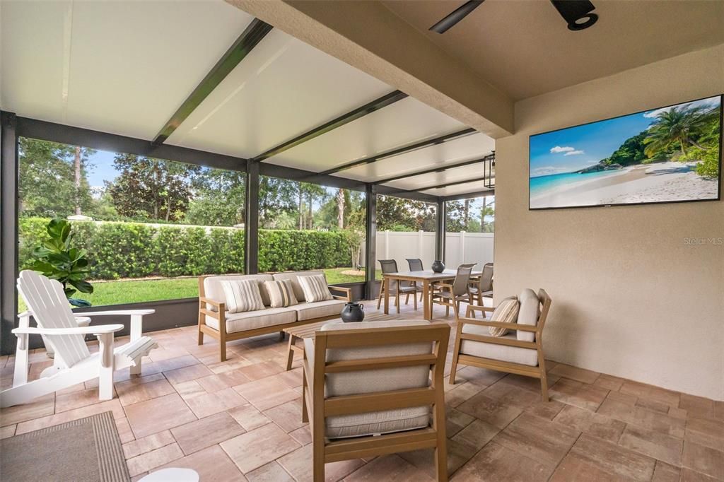 En Venta: $660,000 (3 camas, 2 baños, 2123 Pies cuadrados)