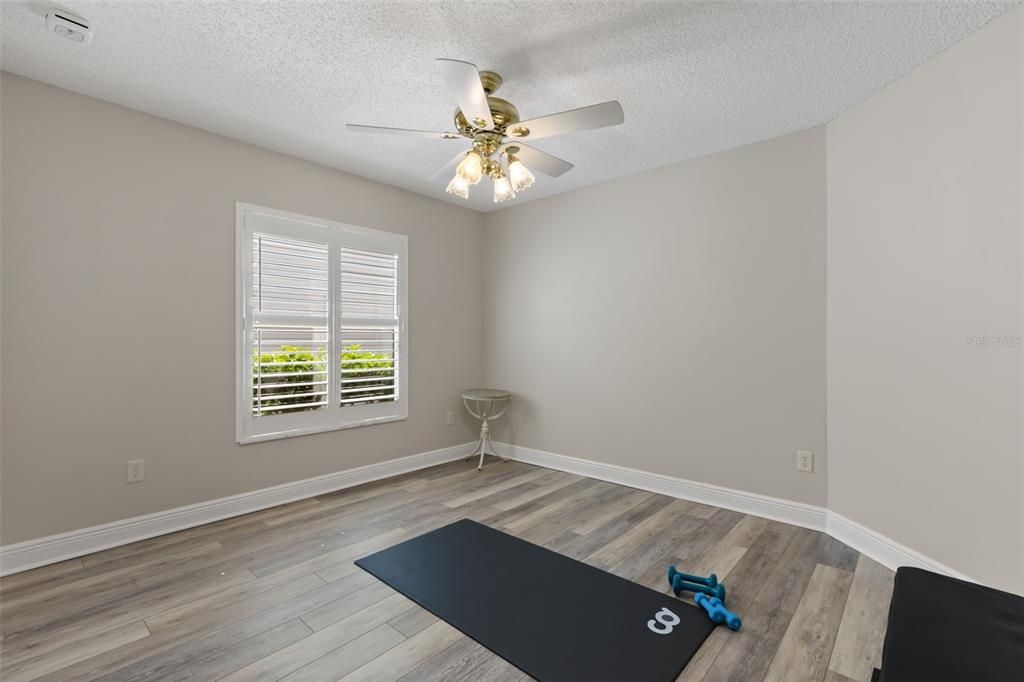 For Sale: $525,000 (3 beds, 2 baths, 2125 Square Feet)