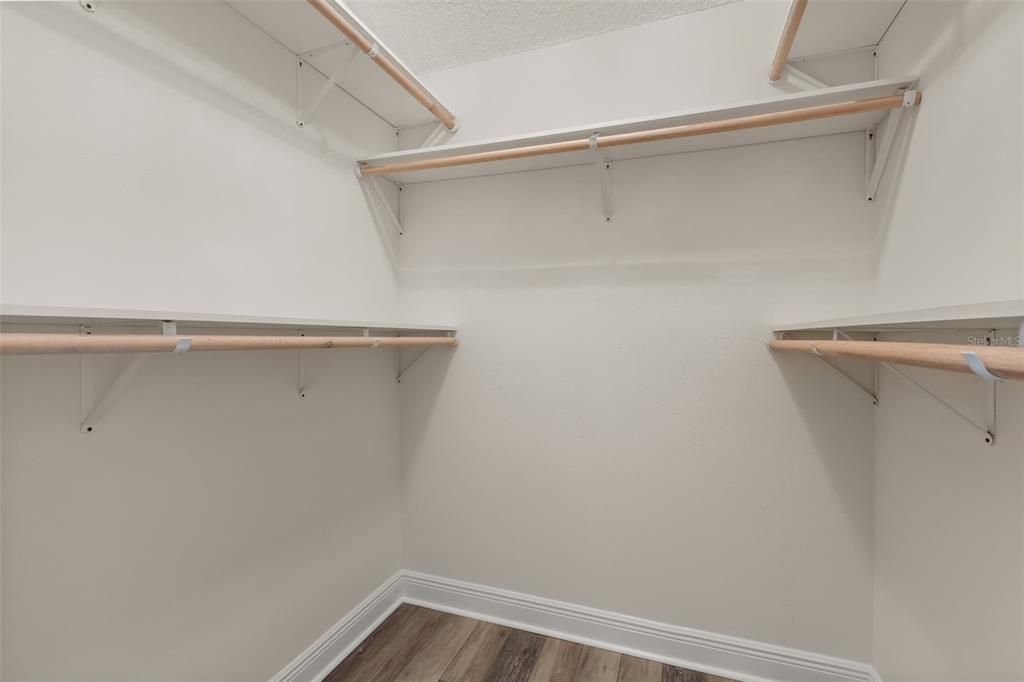 For Sale: $525,000 (3 beds, 2 baths, 2125 Square Feet)