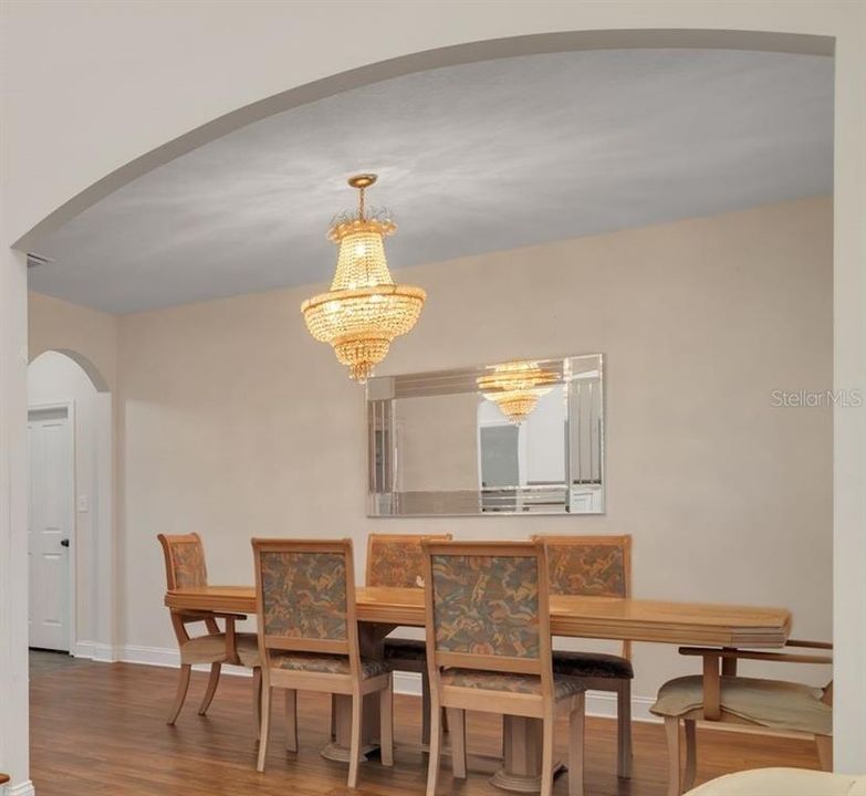 For Sale: $1,080,000 (4 beds, 4 baths, 3389 Square Feet)