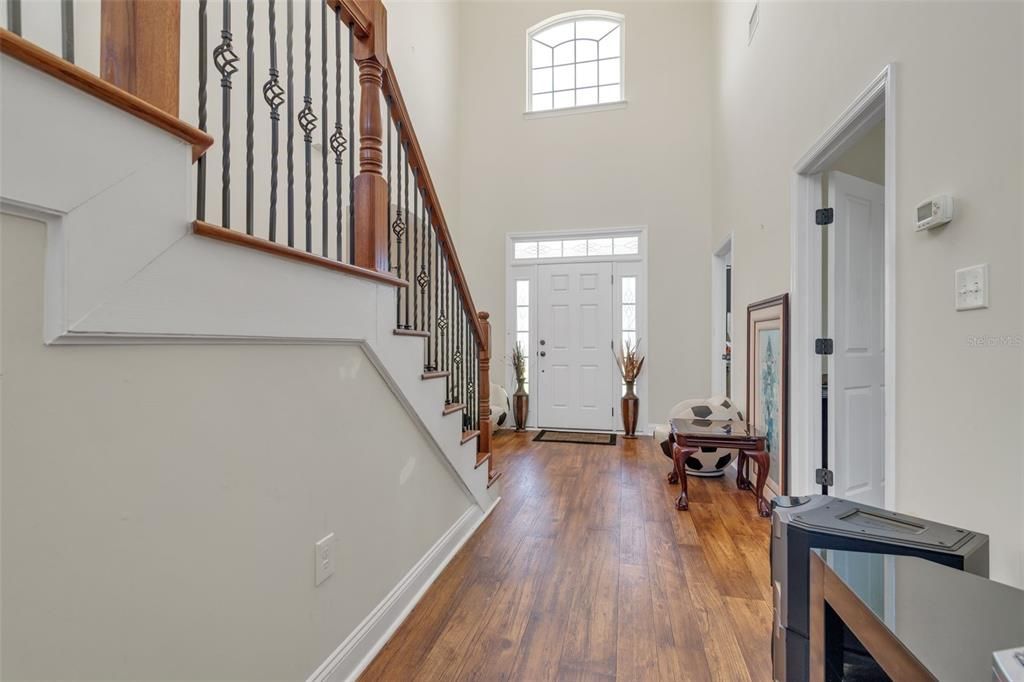 For Sale: $1,080,000 (4 beds, 4 baths, 3389 Square Feet)