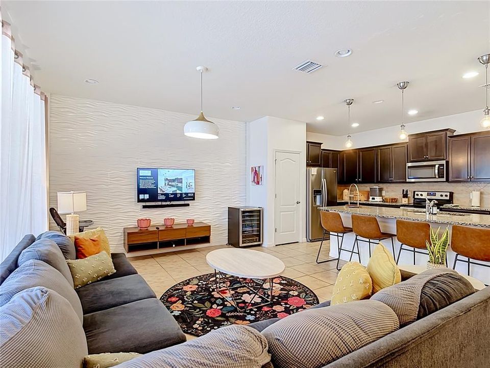 En Venta: $390,000 (5 camas, 4 baños, 2263 Pies cuadrados)