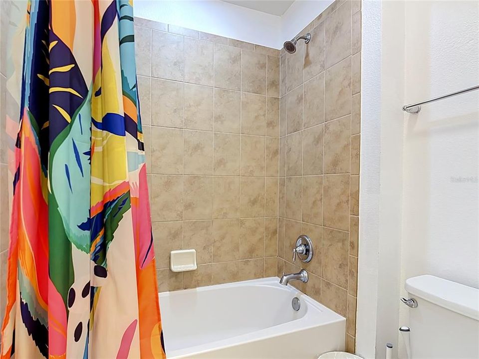 En Venta: $390,000 (5 camas, 4 baños, 2263 Pies cuadrados)