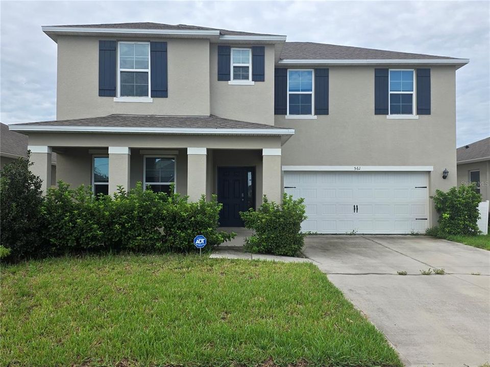 For Rent: $2,500 (4 beds, 3 baths, 2736 Square Feet)