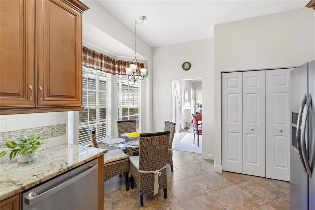 Active With Contract: $350,000 (2 beds, 2 baths, 1791 Square Feet)