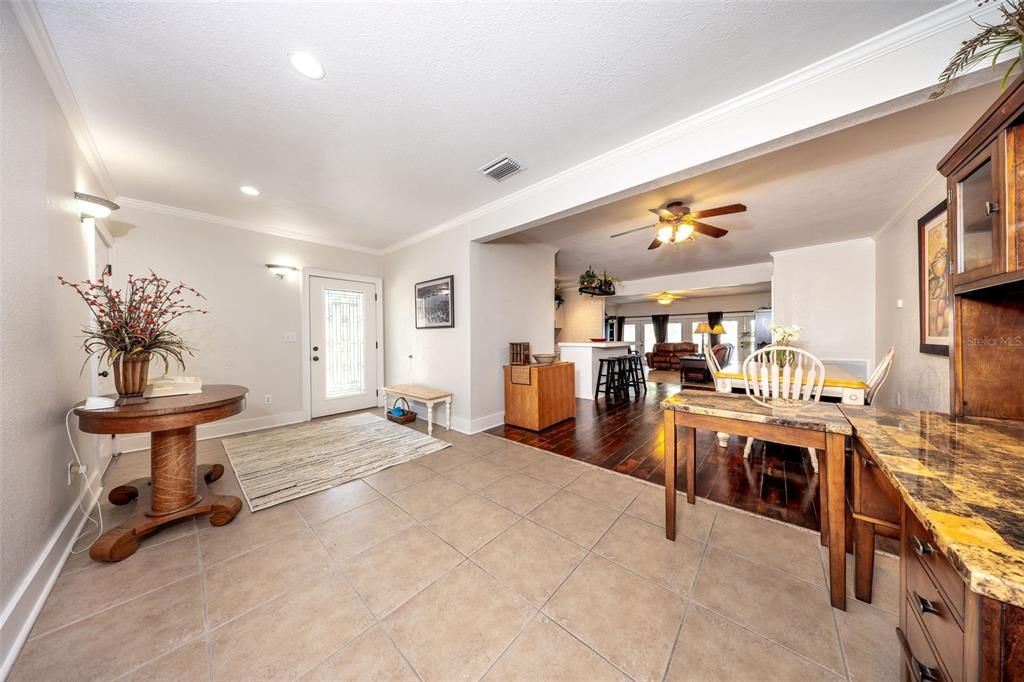 For Sale: $869,000 (5 beds, 3 baths, 2771 Square Feet)