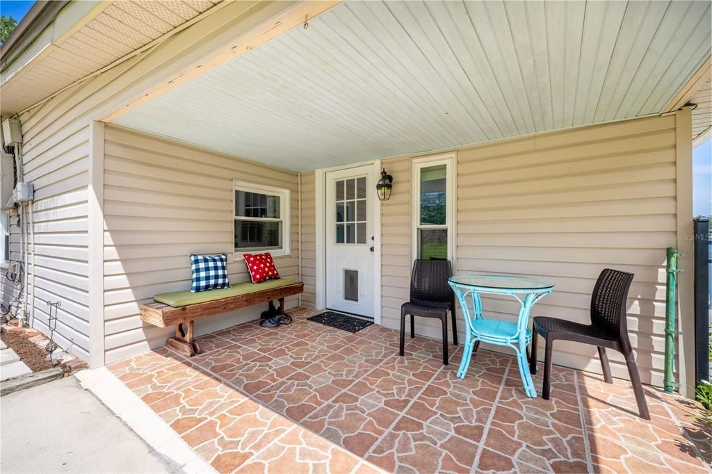 For Sale: $869,000 (5 beds, 3 baths, 2771 Square Feet)
