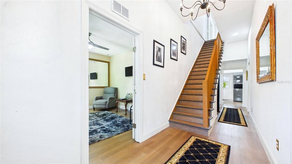 For Rent: $6,800 (6 beds, 5 baths, 2517 Square Feet)