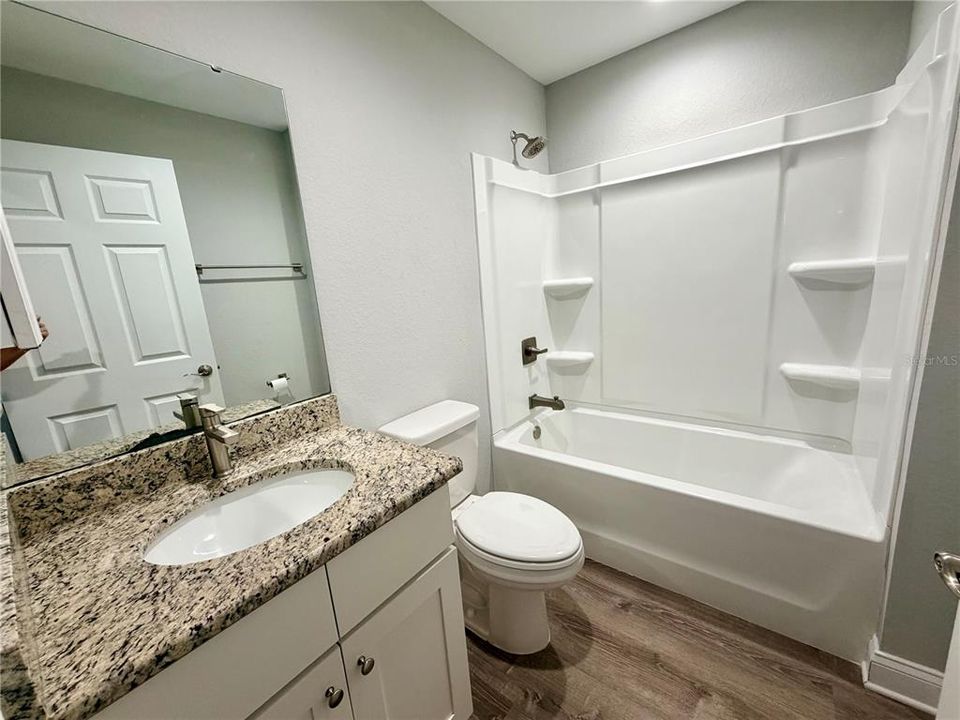 For Sale: $269,900 (3 beds, 2 baths, 1317 Square Feet)
