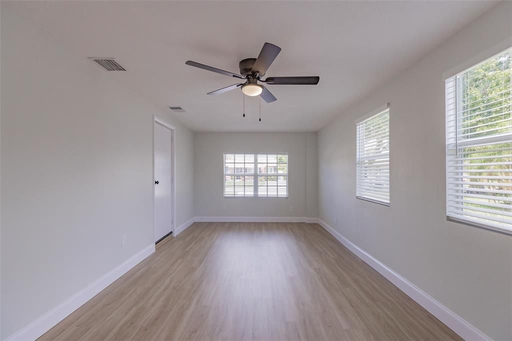 En Venta: $299,900 (3 camas, 1 baños, 1364 Pies cuadrados)