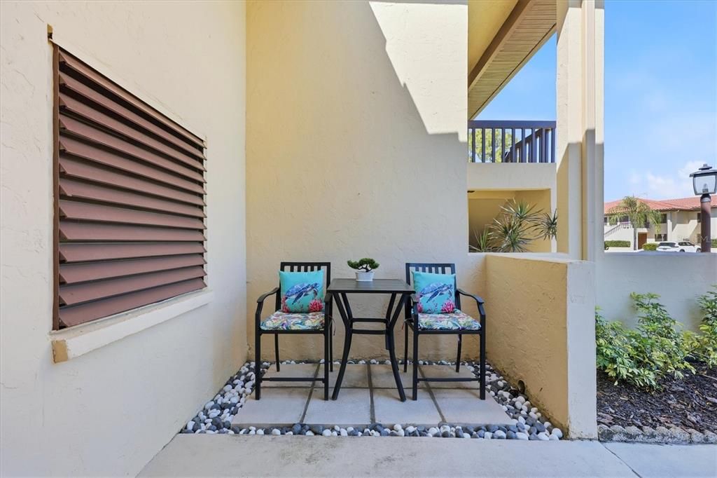В аренду: $1,950 (2 спален, 2 ванн, 1065 Квадратных фут)