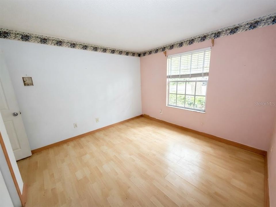 En Venta: $310,000 (3 camas, 2 baños, 1387 Pies cuadrados)