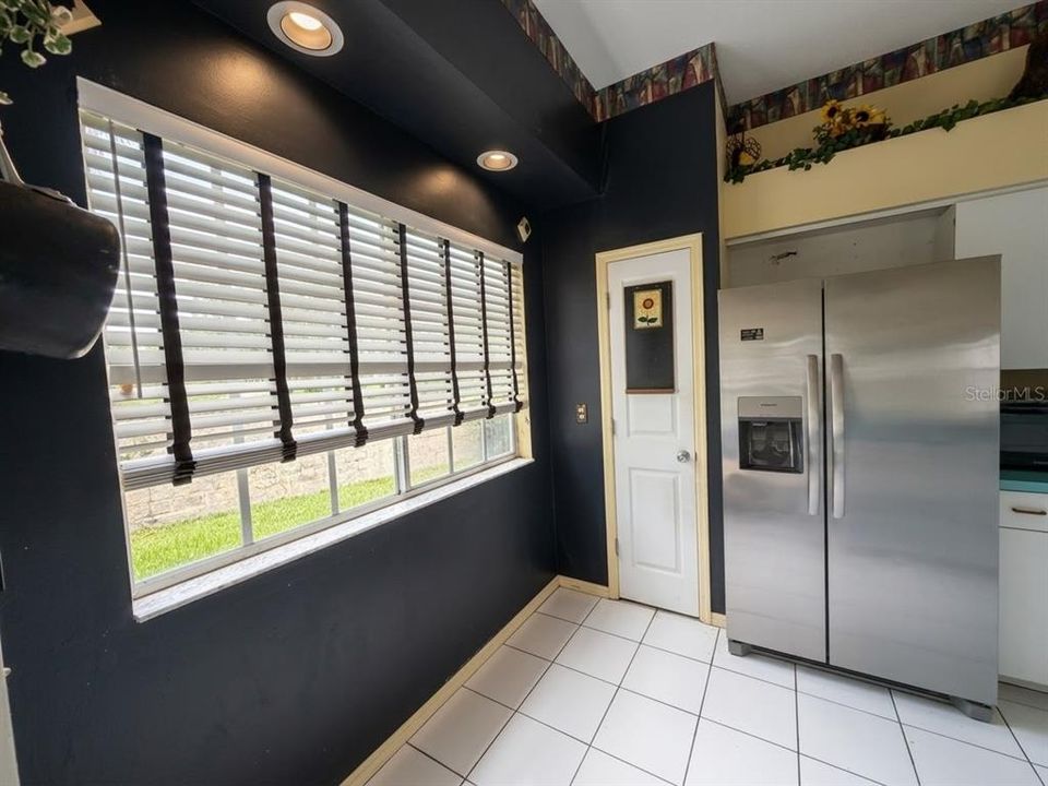 En Venta: $310,000 (3 camas, 2 baños, 1387 Pies cuadrados)