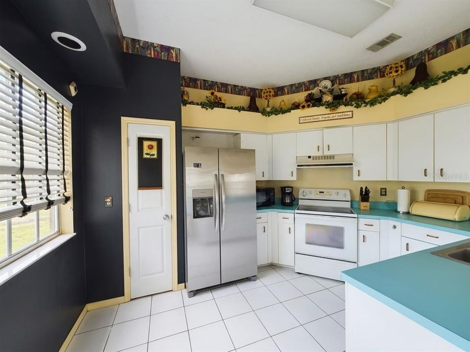 En Venta: $310,000 (3 camas, 2 baños, 1387 Pies cuadrados)