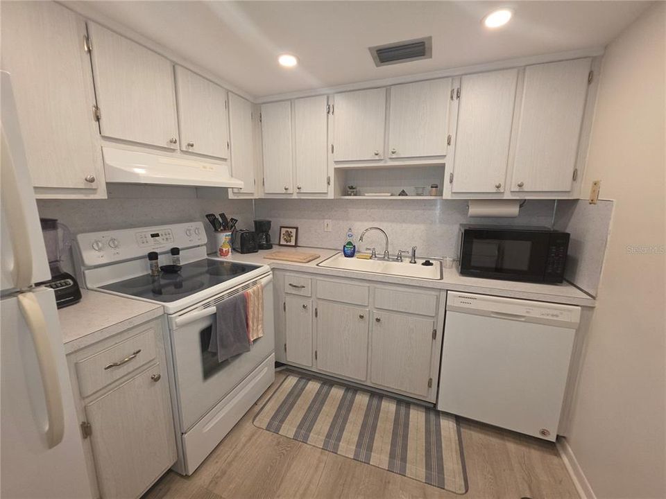 En Renta: $1,500 (2 camas, 1 baños, 874 Pies cuadrados)