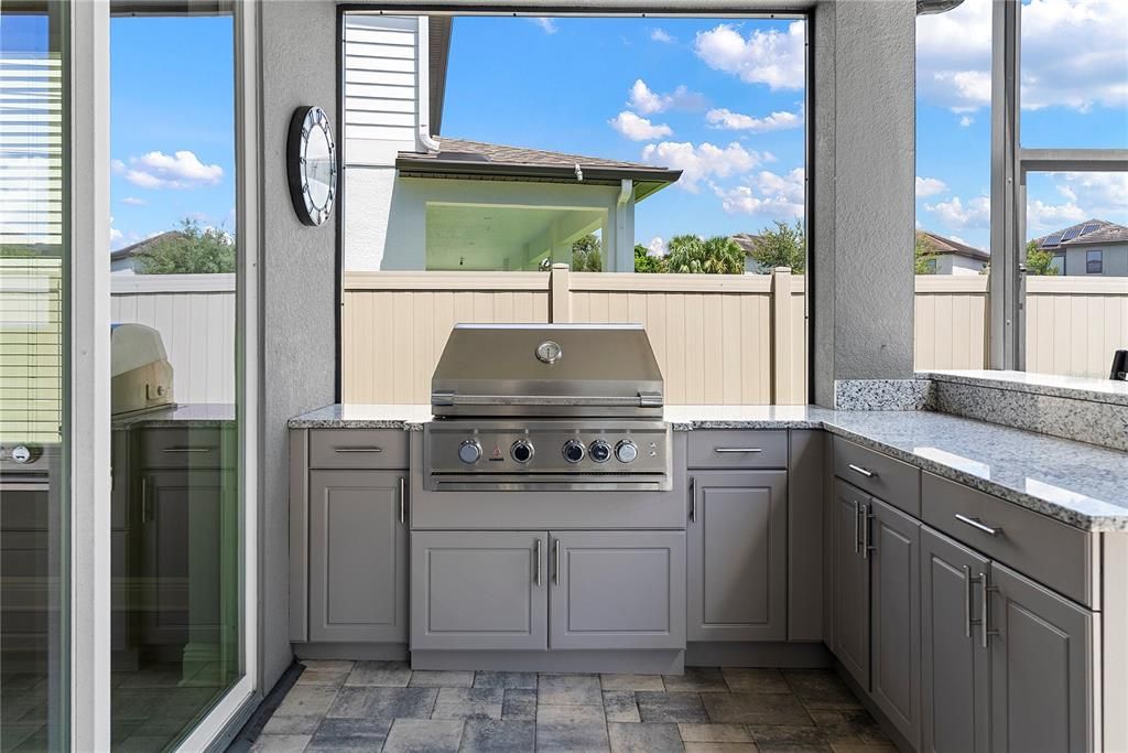 For Sale: $1,350,000 (5 beds, 4 baths, 4307 Square Feet)