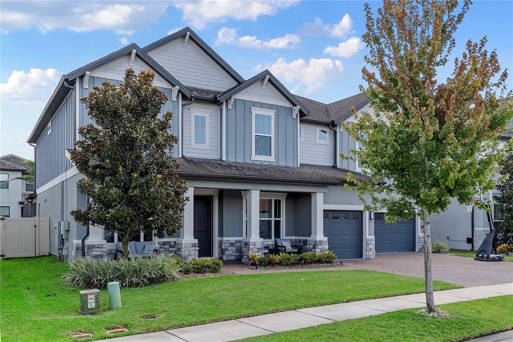 For Sale: $1,350,000 (5 beds, 4 baths, 4307 Square Feet)