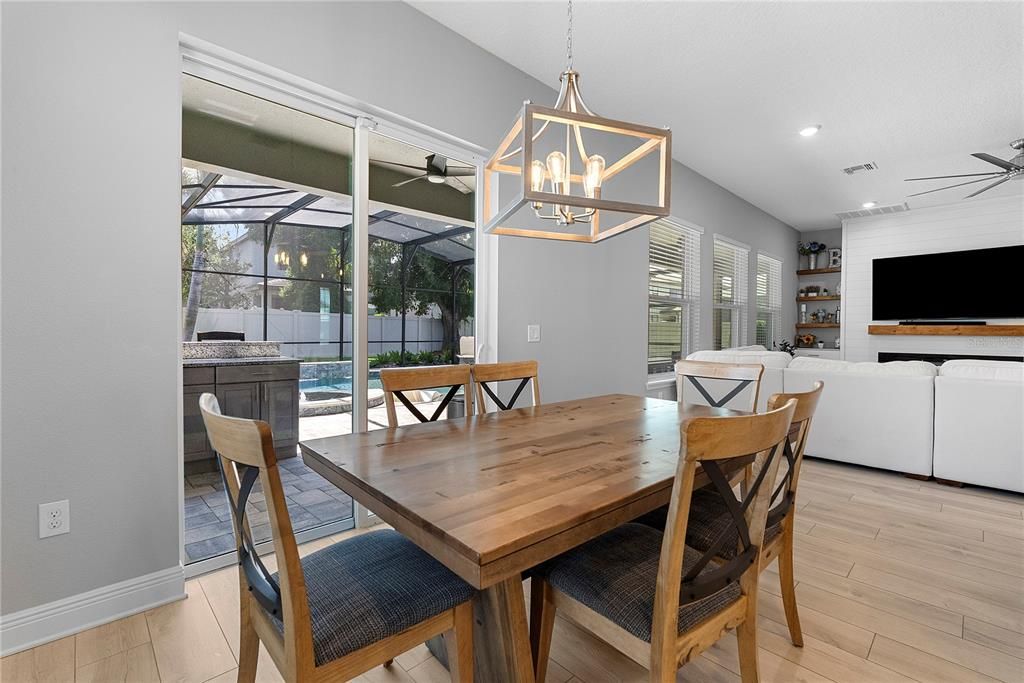 For Sale: $1,350,000 (5 beds, 4 baths, 4307 Square Feet)