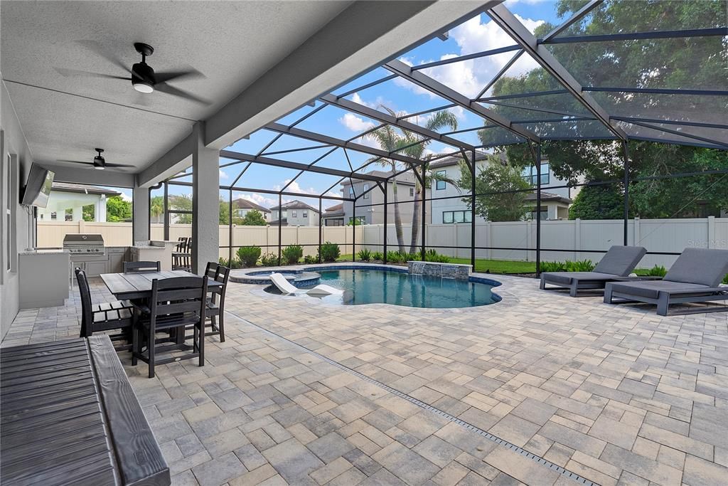 For Sale: $1,350,000 (5 beds, 4 baths, 4307 Square Feet)