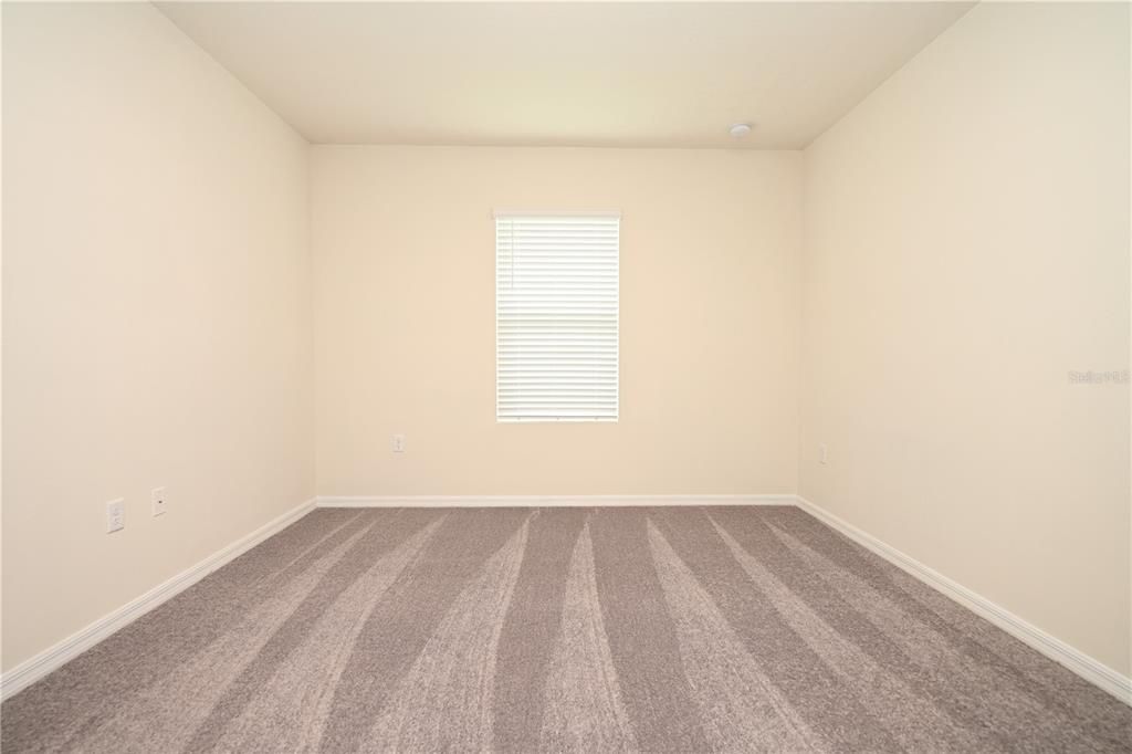 En Renta: $2,360 (4 camas, 2 baños, 1867 Pies cuadrados)