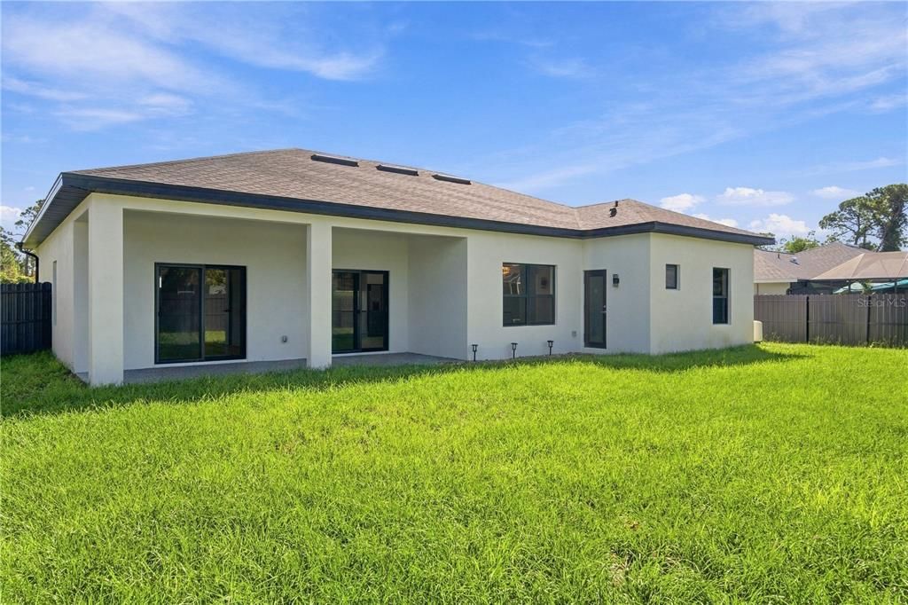 En Venta: $395,000 (3 camas, 2 baños, 1741 Pies cuadrados)
