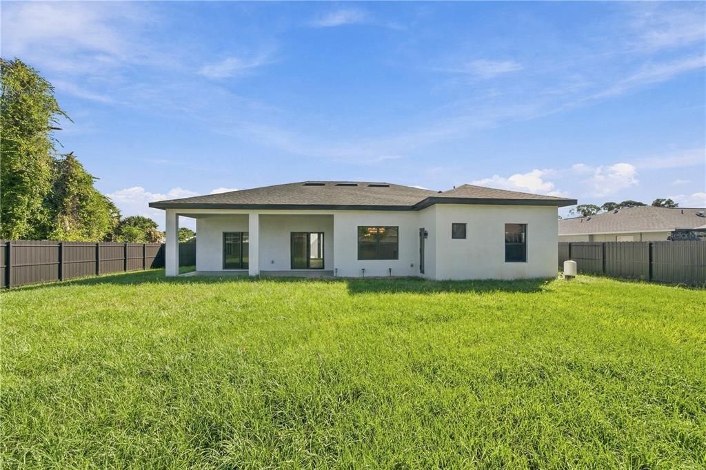 En Venta: $395,000 (3 camas, 2 baños, 1741 Pies cuadrados)