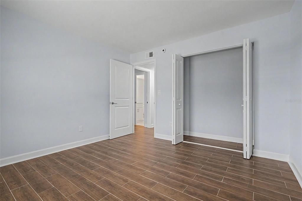 En Venta: $350,000 (2 camas, 1 baños, 1010 Pies cuadrados)