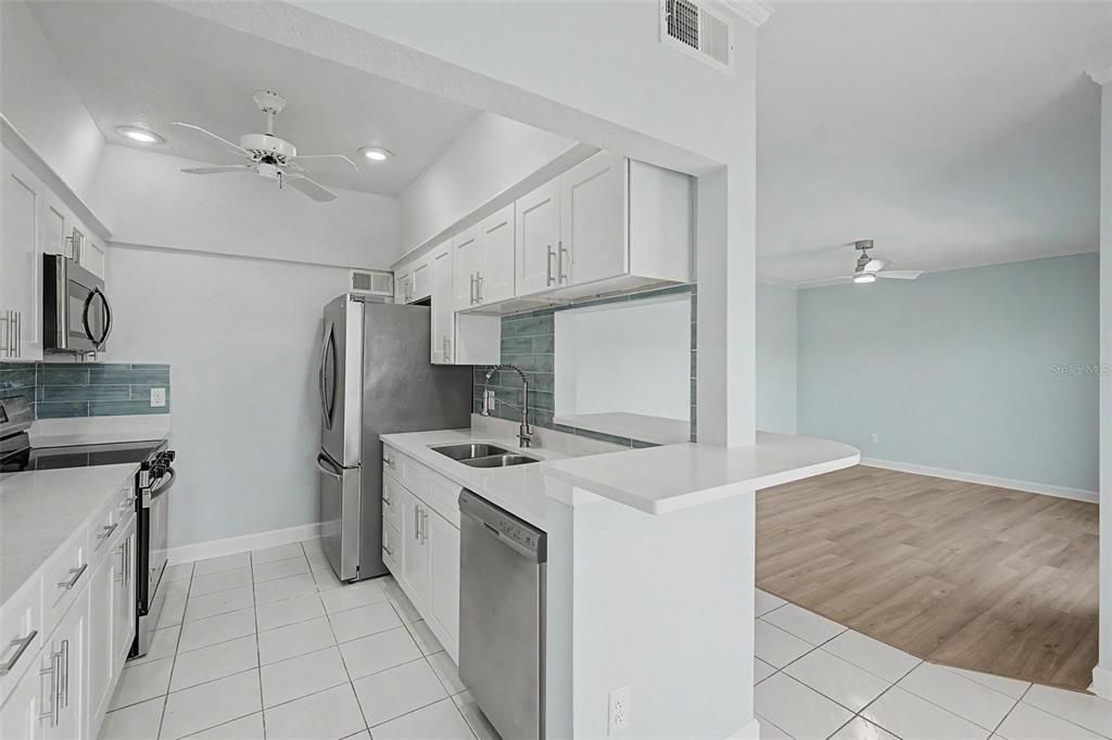 En Venta: $350,000 (2 camas, 1 baños, 1010 Pies cuadrados)