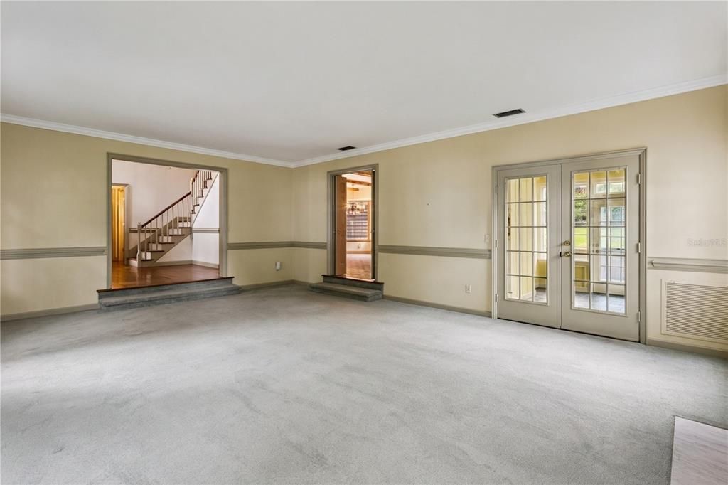 Activo con contrato: $5,900,000 (5 camas, 3 baños, 3680 Pies cuadrados)
