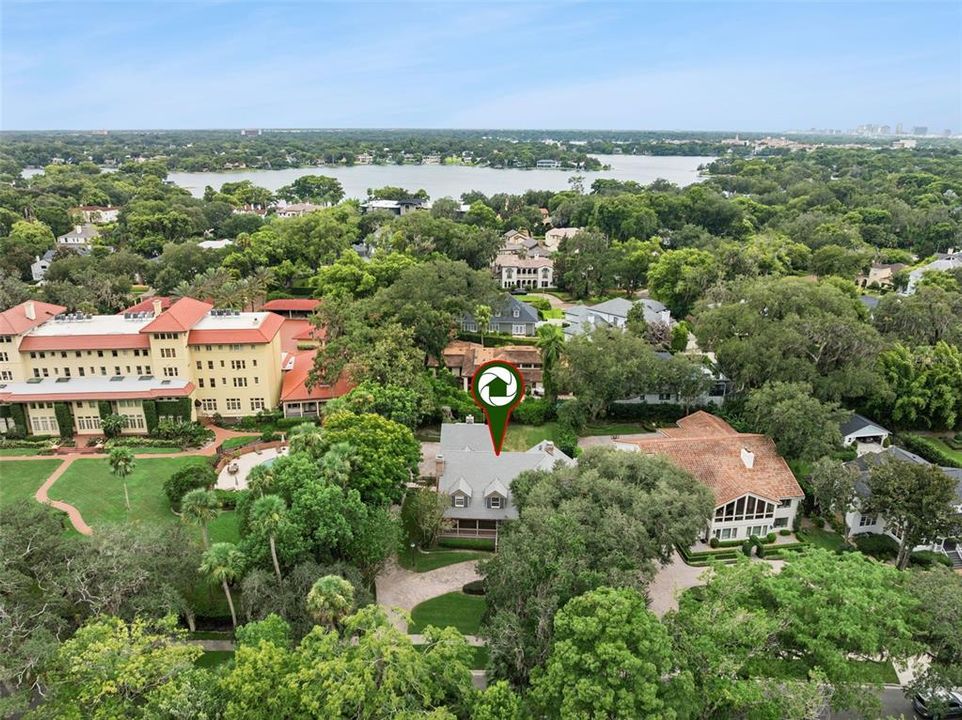 Activo con contrato: $5,900,000 (5 camas, 3 baños, 3680 Pies cuadrados)