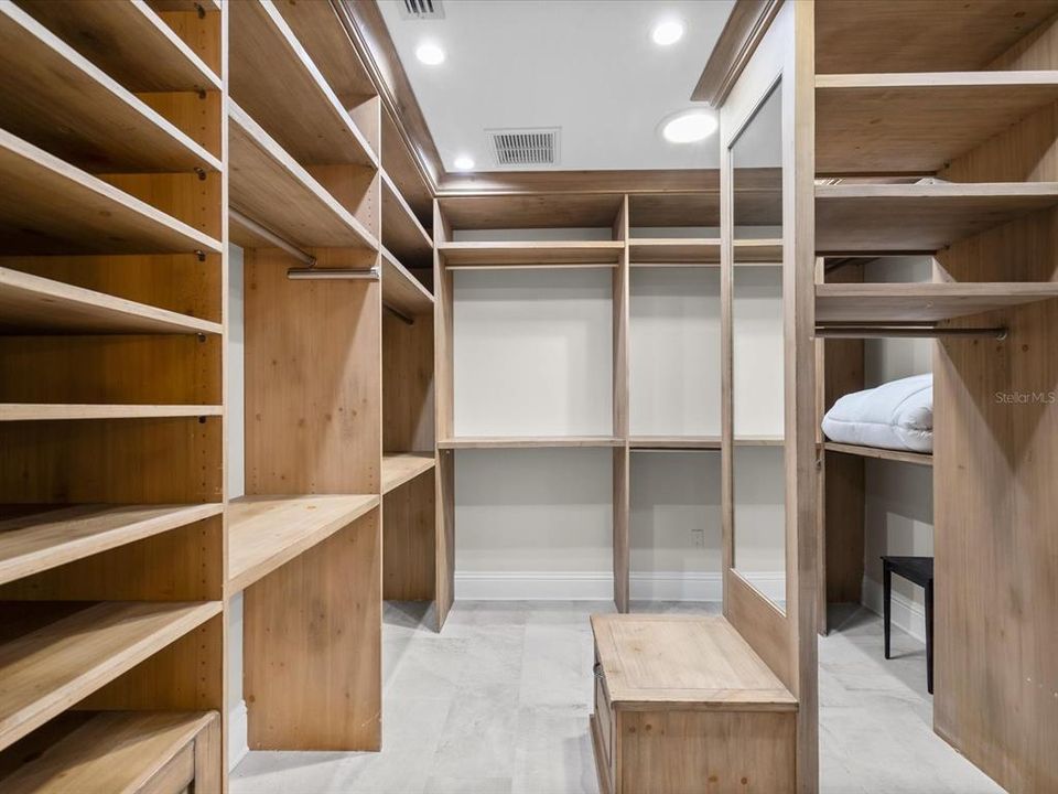В аренду: $15,000 (3 спален, 3 ванн, 3187 Квадратных фут)