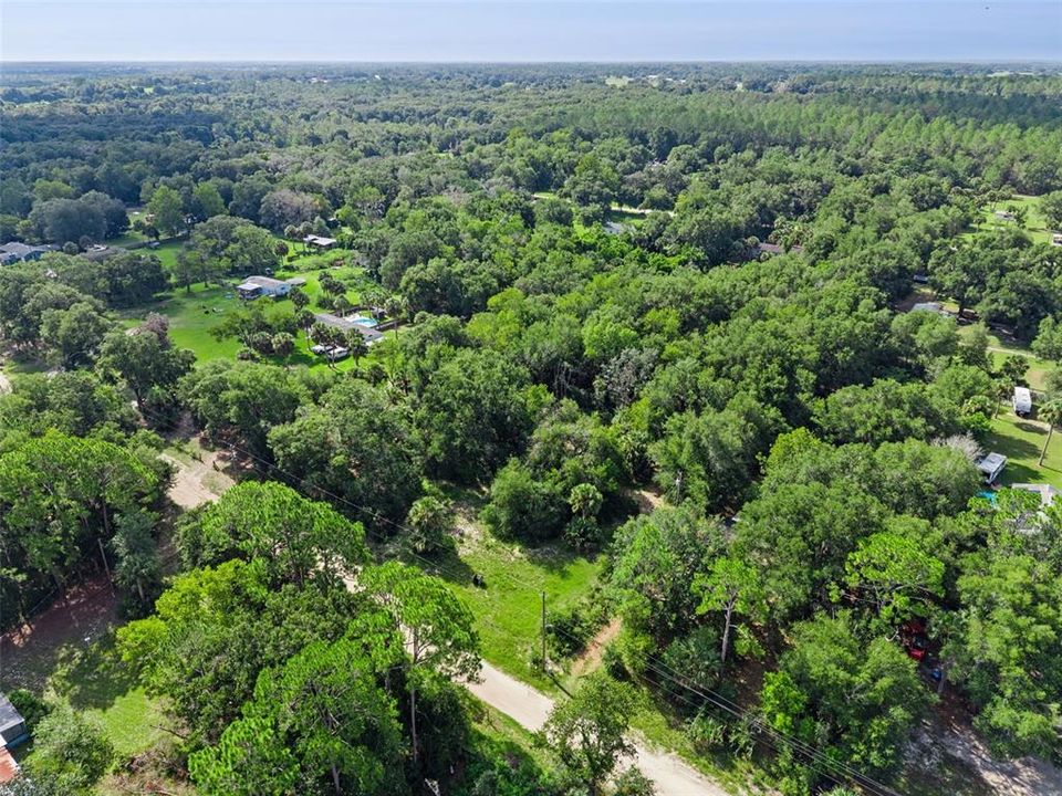 待售: $225,000 (1.85 acres)