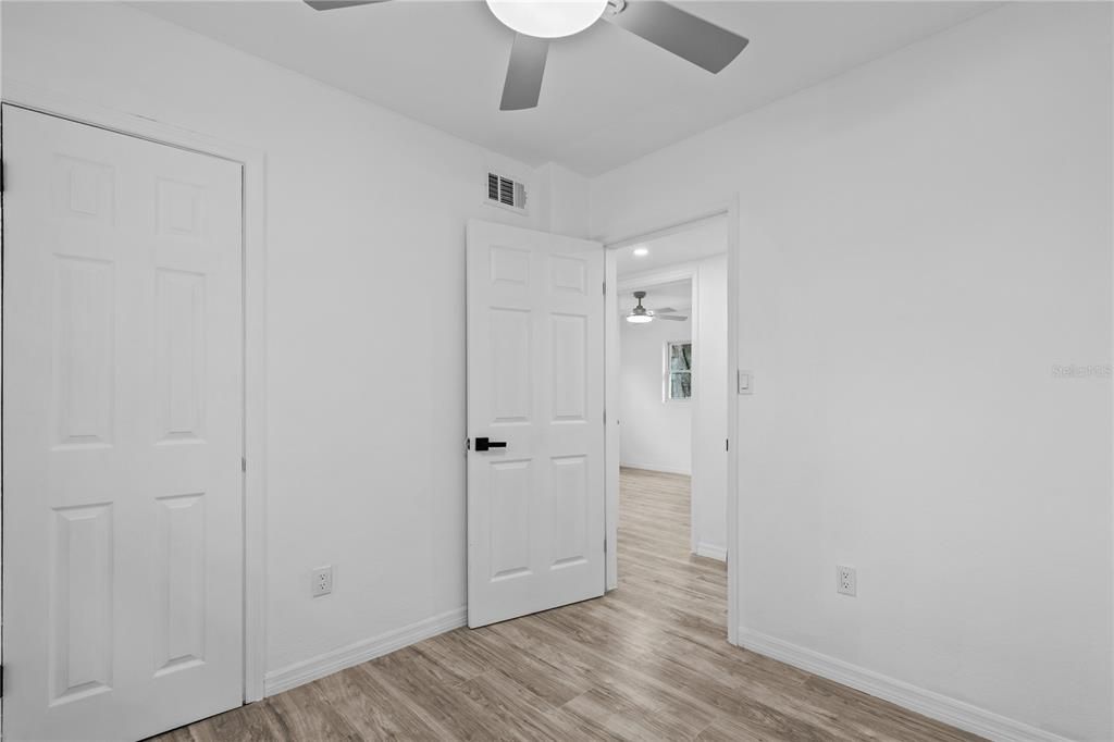 В аренду: $2,200 (3 спален, 1 ванн, 1189 Квадратных фут)