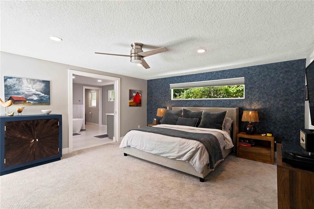 En Venta: $1,295,000 (4 camas, 3 baños, 2360 Pies cuadrados)