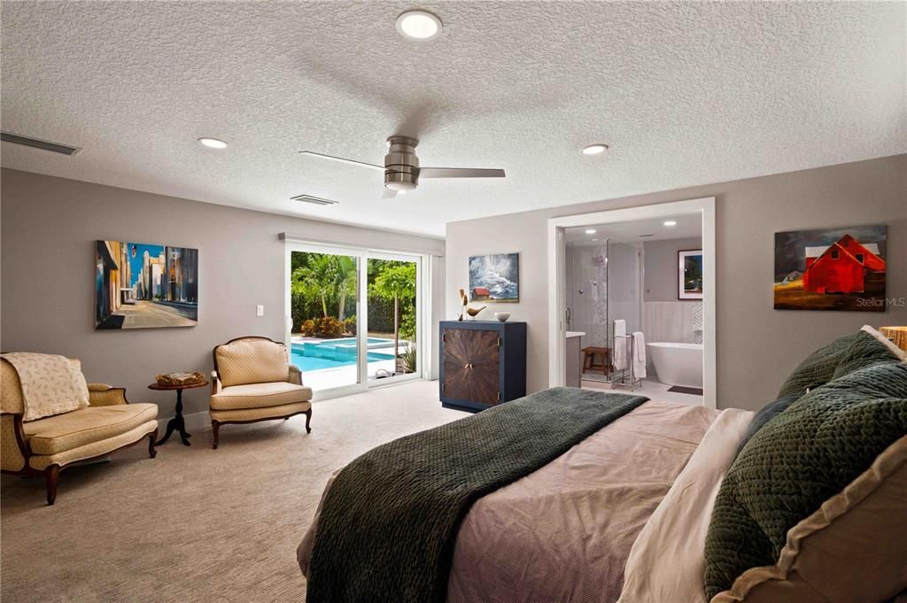 En Venta: $1,295,000 (4 camas, 3 baños, 2360 Pies cuadrados)