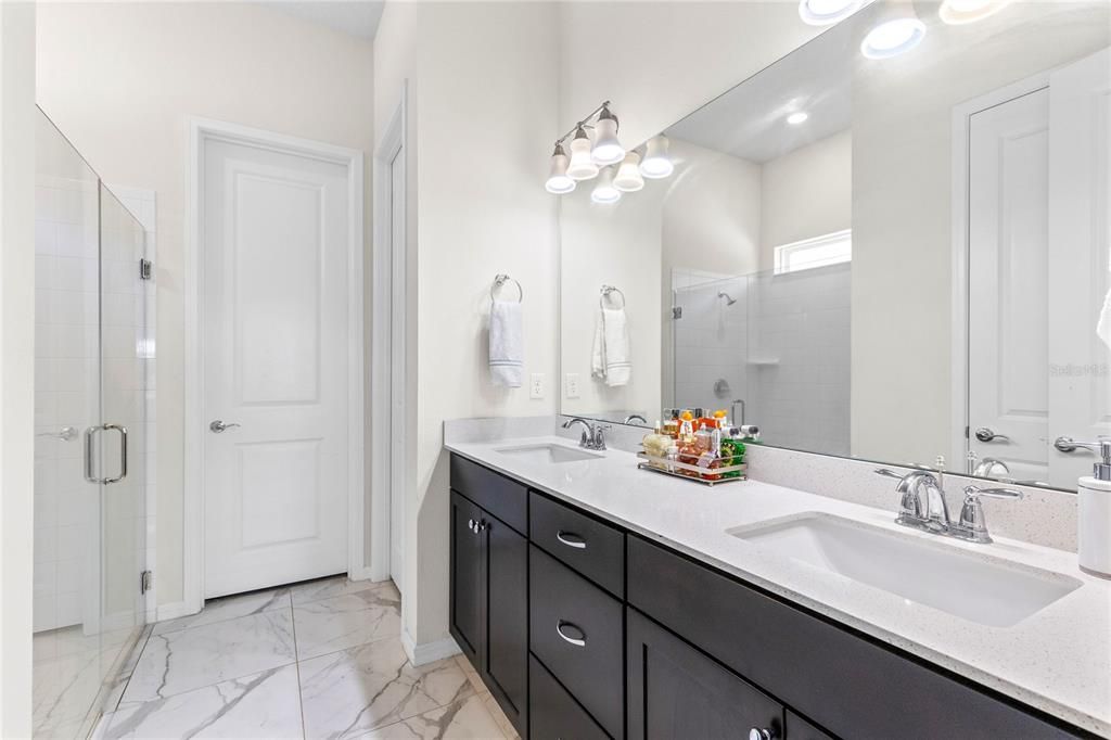 For Sale: $899,900 (5 beds, 3 baths, 2951 Square Feet)