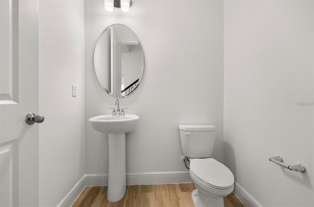 For Rent: $4,800 (5 beds, 3 baths, 3092 Square Feet)