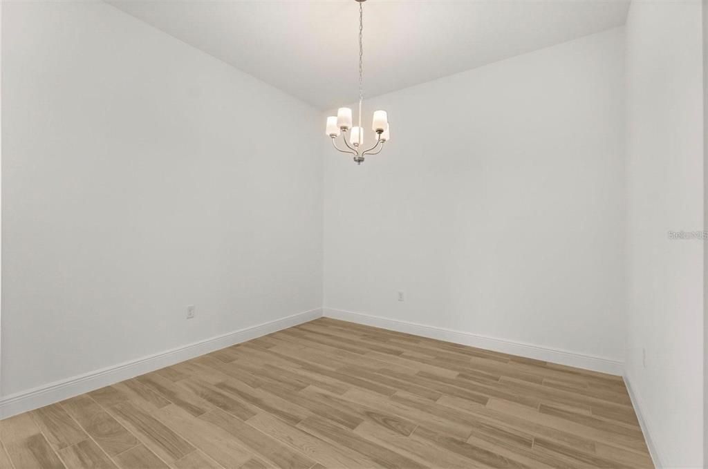 For Rent: $4,800 (5 beds, 3 baths, 3092 Square Feet)