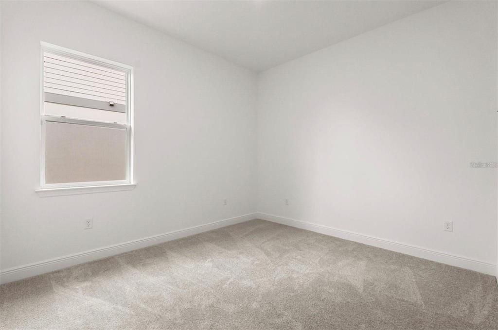 For Rent: $4,800 (5 beds, 3 baths, 3092 Square Feet)