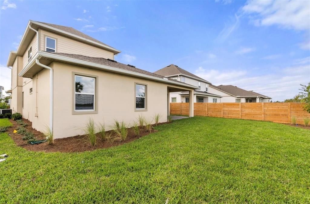 For Rent: $4,800 (5 beds, 3 baths, 3092 Square Feet)