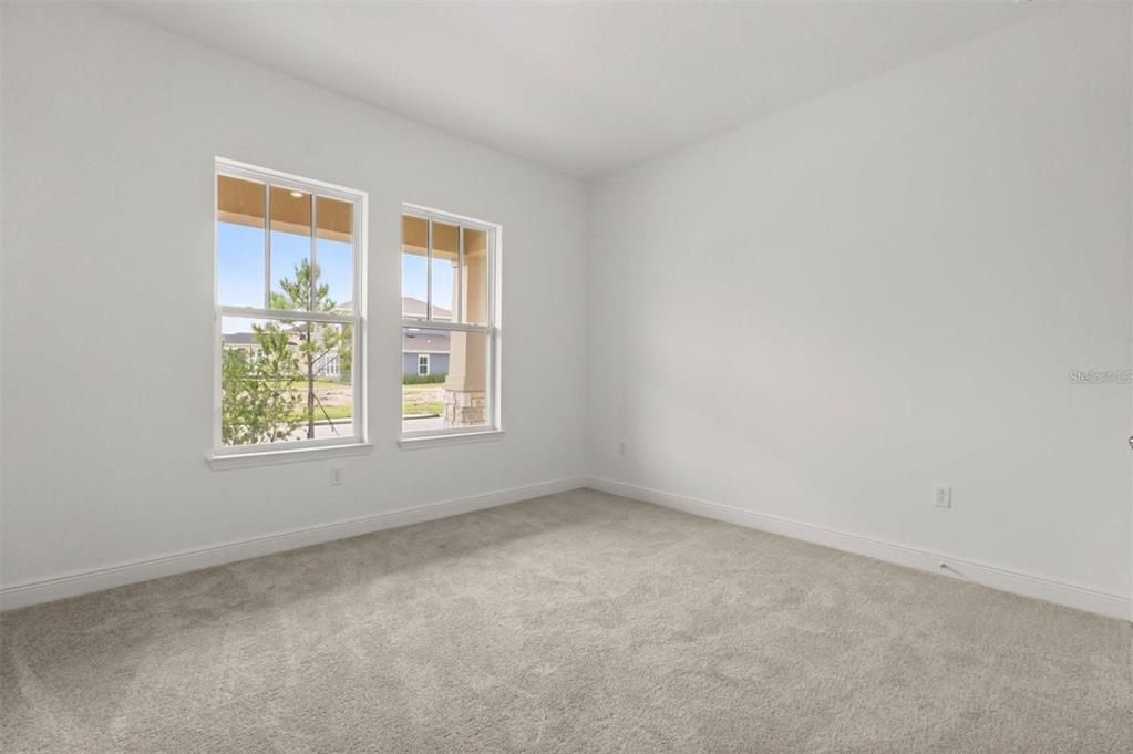 For Rent: $4,800 (5 beds, 3 baths, 3092 Square Feet)