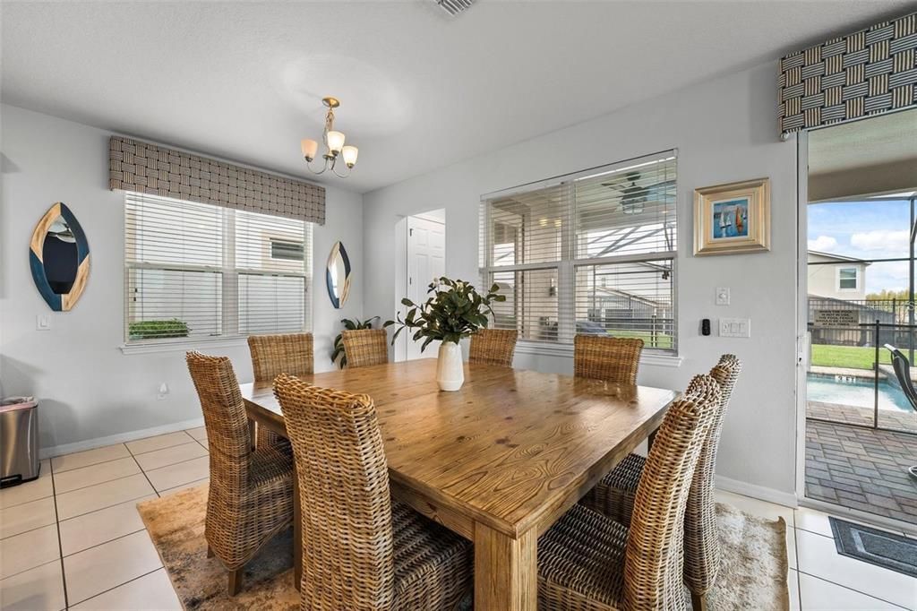 En Venta: $508,999 (4 camas, 3 baños, 2488 Pies cuadrados)