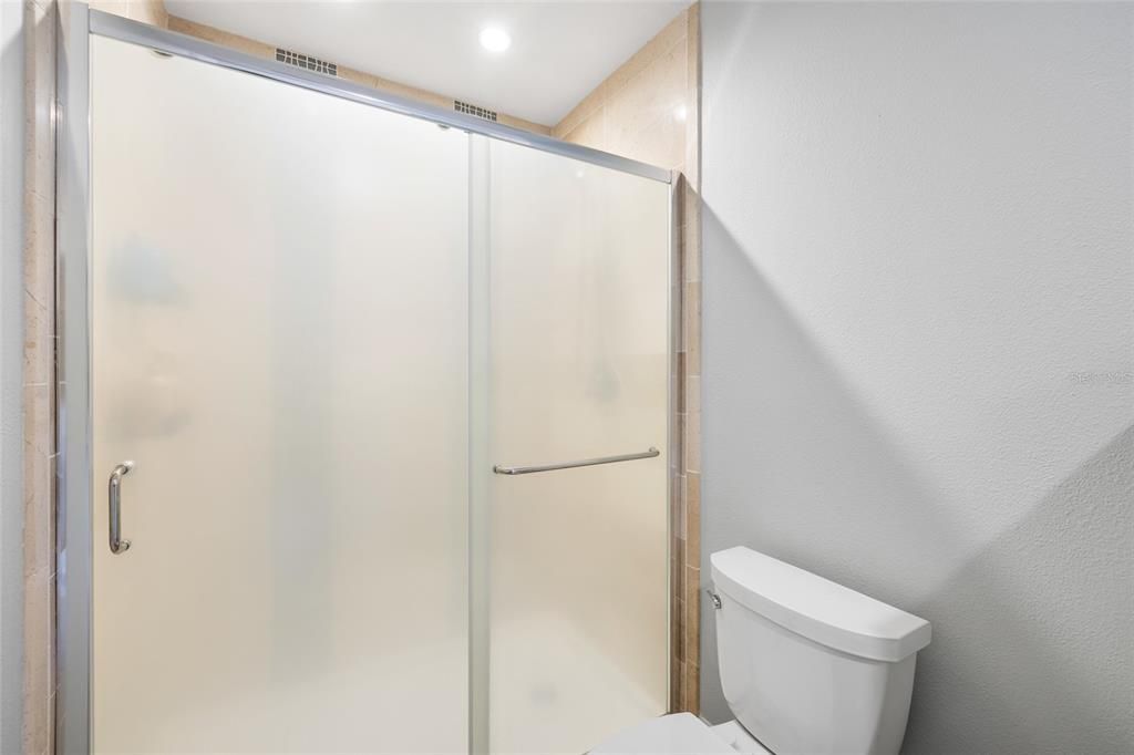 На продажу: $799,900 (4 спален, 2 ванн, 2844 Квадратных фут)