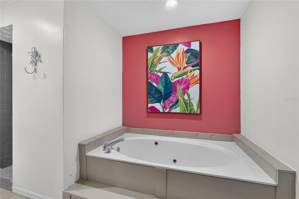 En Venta: $450,000 (4 camas, 3 baños, 2186 Pies cuadrados)