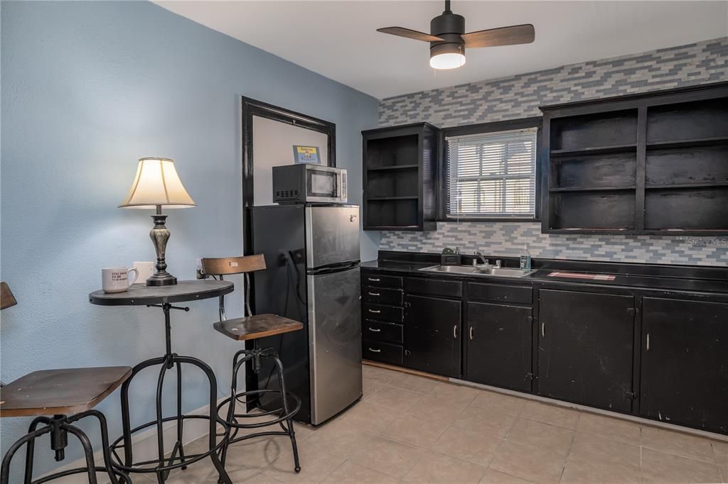 For Sale: $299,990 (0 beds, 0 baths, 1824 Square Feet)