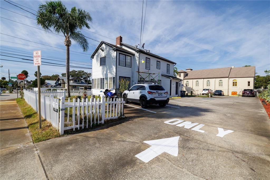 For Sale: $299,990 (0 beds, 0 baths, 1824 Square Feet)